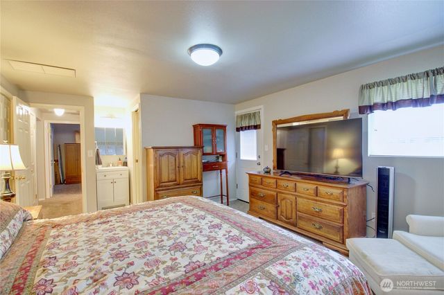 1903 23rd Street, Anacortes, WA 98221