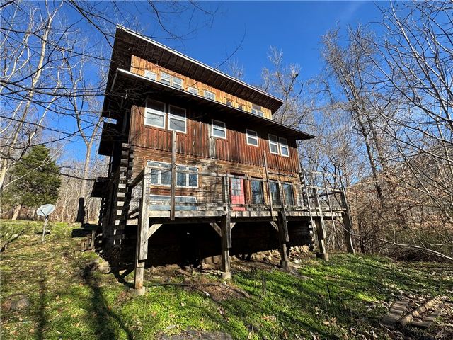 3702 NC 8440, Parthenon, AR 72666