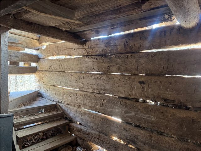 3702 NC 8440, Parthenon, AR 72666