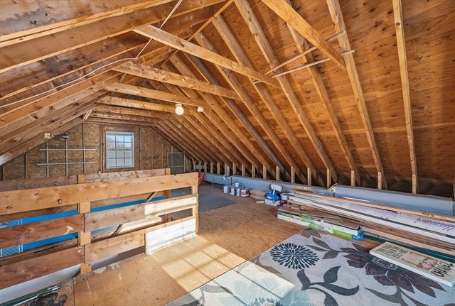 42 Wildcrest Ave, Billerica, MA 01821