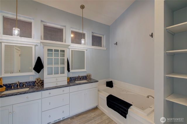 34807 H Place, Ocean Park, WA 98640