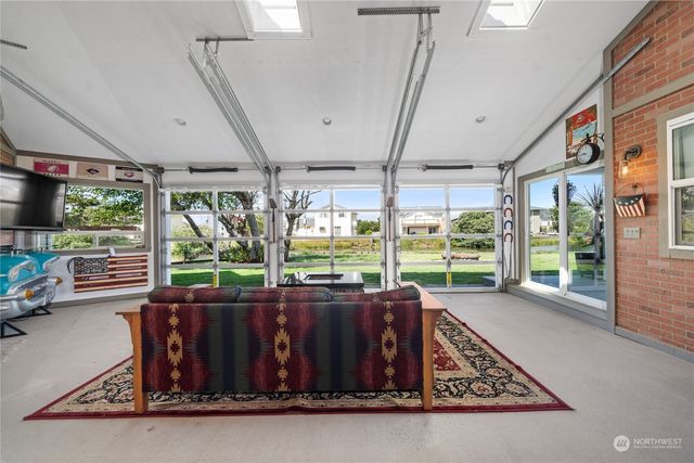 34807 H Place, Ocean Park, WA 98640