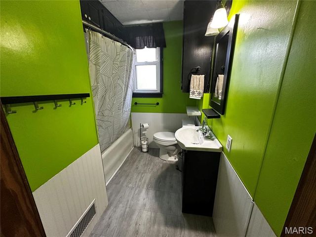1323 Union Avenue, Belleville, IL 62220