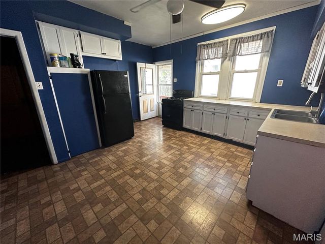 1323 Union Avenue, Belleville, IL 62220