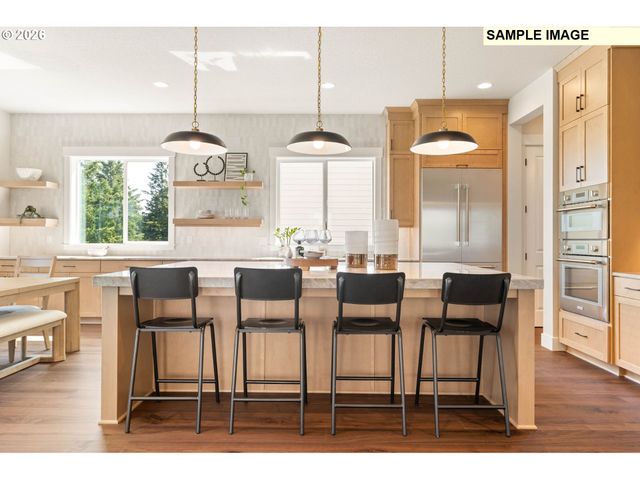 2083 Ostman Rd, West Linn, OR 97068