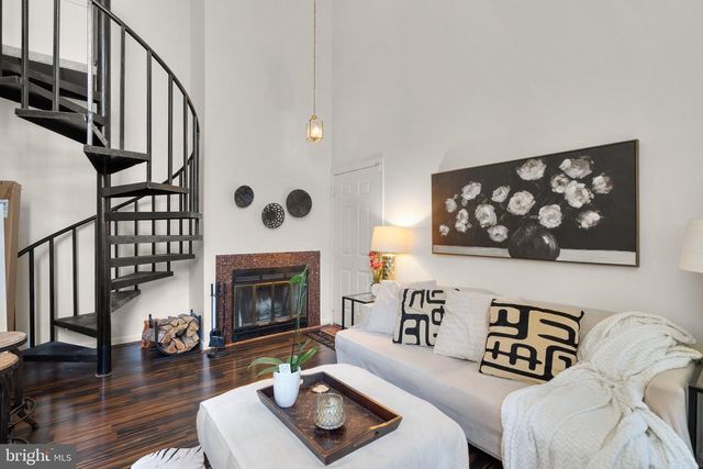 1019 SUMMERGLENN CT #7-302, Bowie, MD 20721