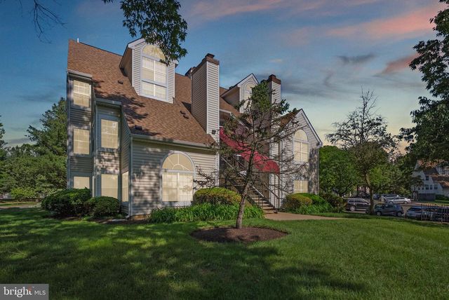 1019 SUMMERGLENN CT #7-302, Bowie, MD 20721