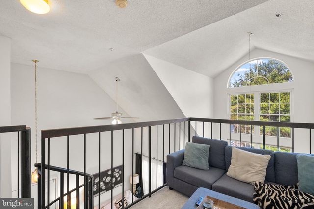 1019 SUMMERGLENN CT #7-302, Bowie, MD 20721