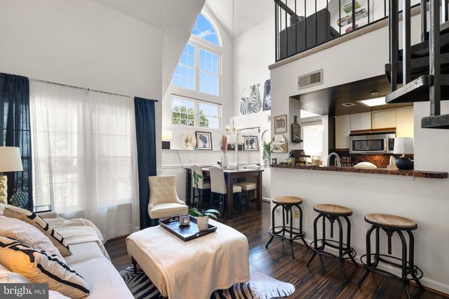 1019 SUMMERGLENN CT #7-302, Bowie, MD 20721