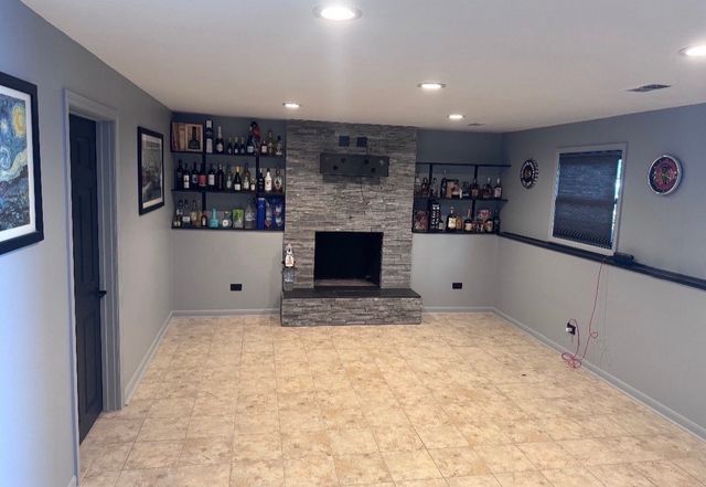 6717 Patton Drive, Woodridge, IL 60517