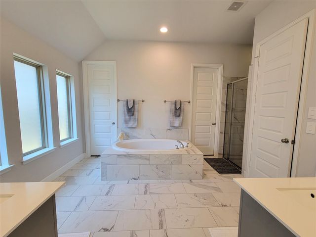 985 Cortez Creek Drive, Conroe, TX 77304