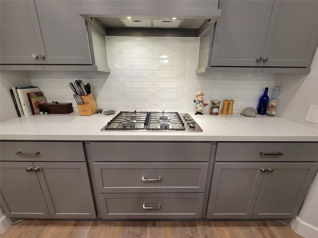 985 Cortez Creek Drive, Conroe, TX 77304