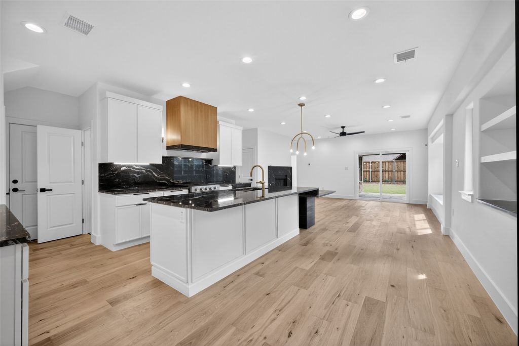 4413 Moonlight Drive, Mckinney, TX 75071