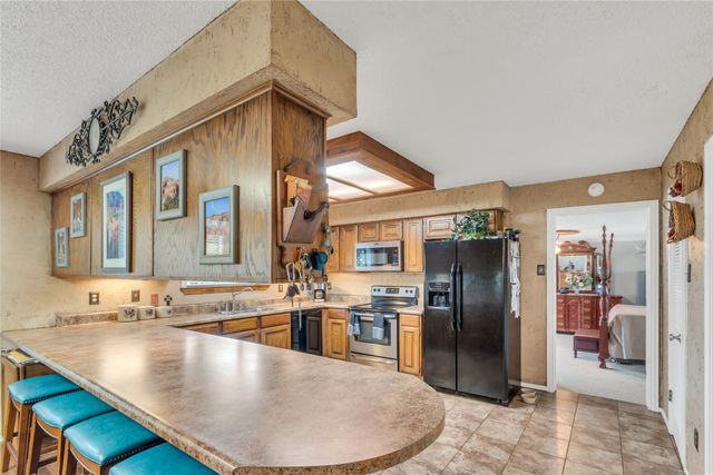 151 Autumn Wood Trail, Gun Barrel City, TX 75156