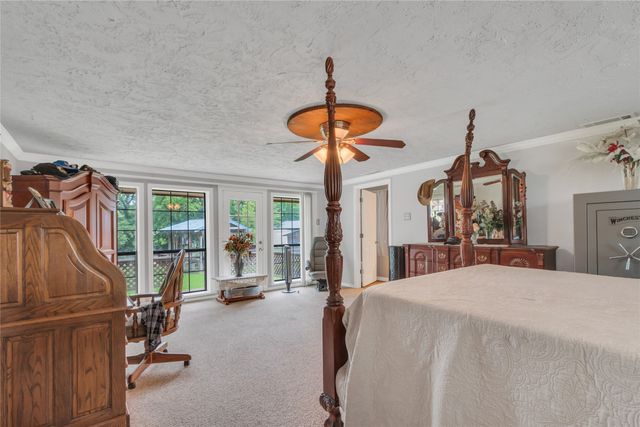 151 Autumn Wood Trail, Gun Barrel City, TX 75156