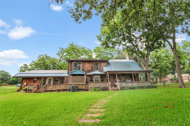 151 Autumn Wood Trail, Gun Barrel City, TX 75156