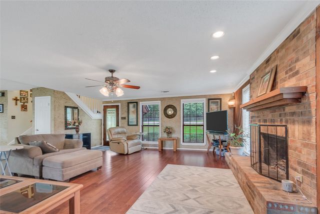 151 Autumn Wood Trail, Gun Barrel City, TX 75156