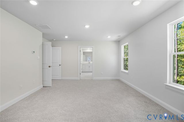 8818 Farthing Dr, Chesterfield, VA 23838