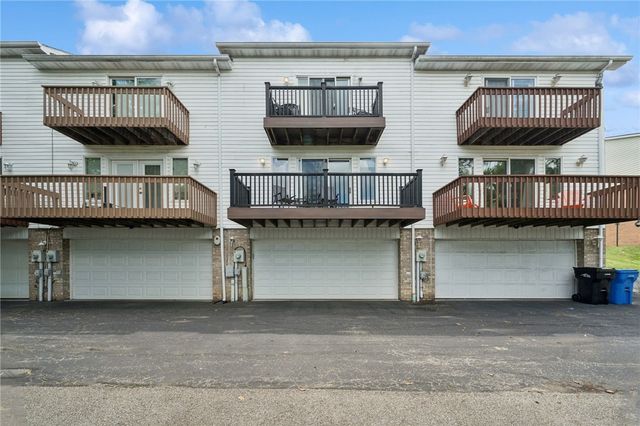 275 Huntingdon Ave, North Huntingdon, PA 15642