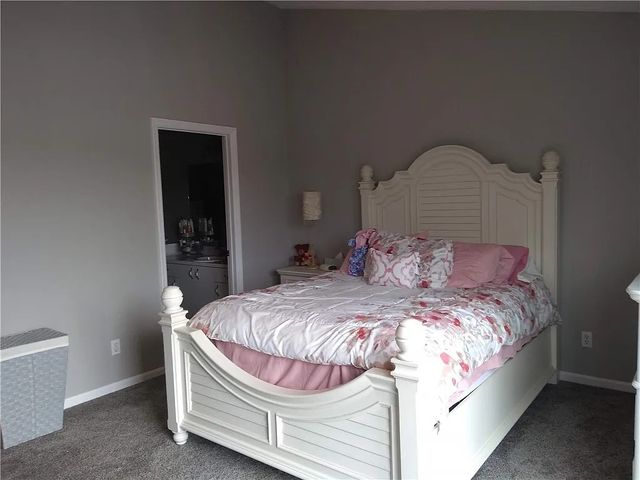 275 Huntingdon Ave, North Huntingdon, PA 15642