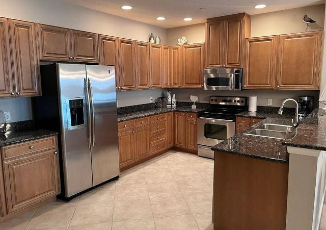 505 MANDALAY AVENUE 72, Clearwater Beach, FL 33767