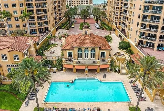 505 MANDALAY AVENUE 72, Clearwater Beach, FL 33767