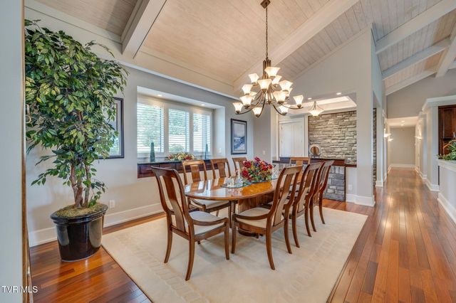 5855 Chestnut Ridge Road, Kingsport, TN 37664