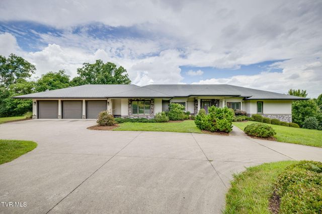 5855 Chestnut Ridge Road, Kingsport, TN 37664