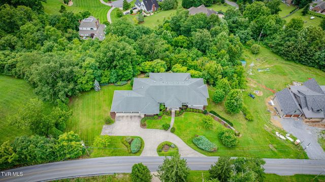 5855 Chestnut Ridge Road, Kingsport, TN 37664