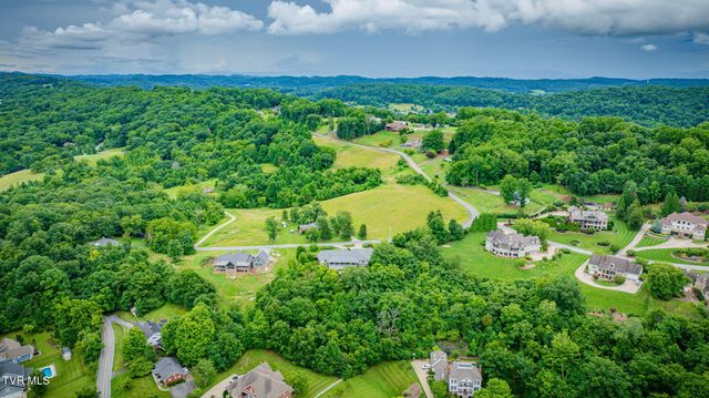 5855 Chestnut Ridge Road, Kingsport, TN 37664