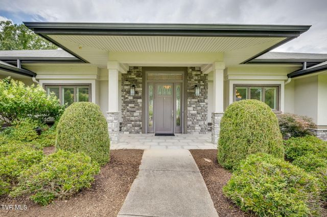 5855 Chestnut Ridge Road, Kingsport, TN 37664