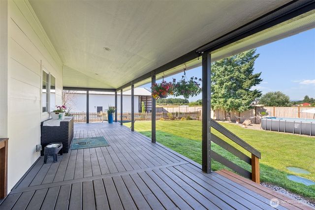 238 Rakoz Road, Toledo, WA 98591