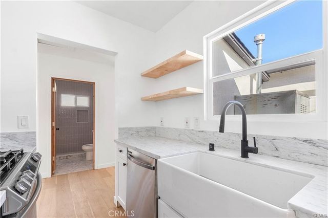 1630 S Ridgeley, Los Angeles, CA 90019