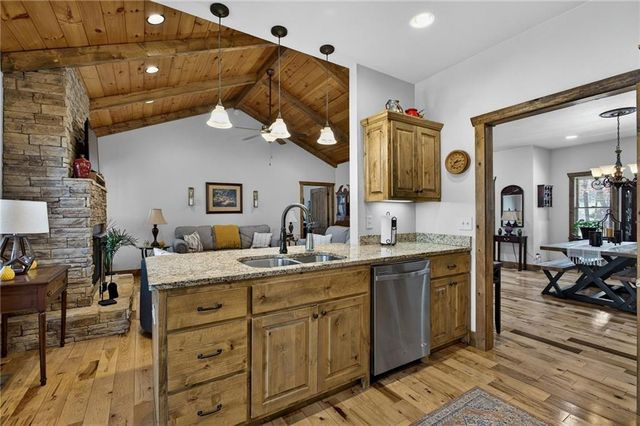 440 Appaloosa Drive, Ellijay, GA 30536