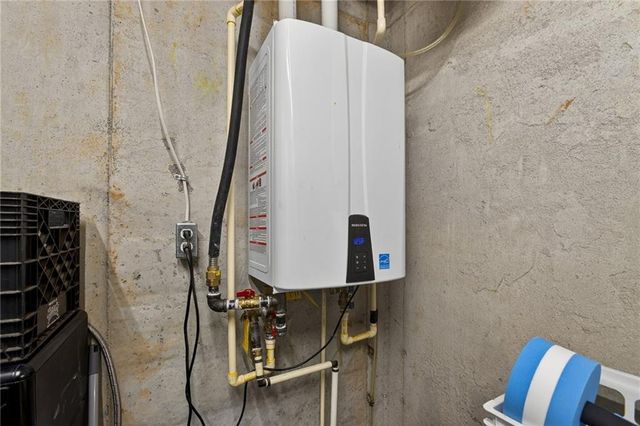 440 Appaloosa Drive, Ellijay, GA 30536