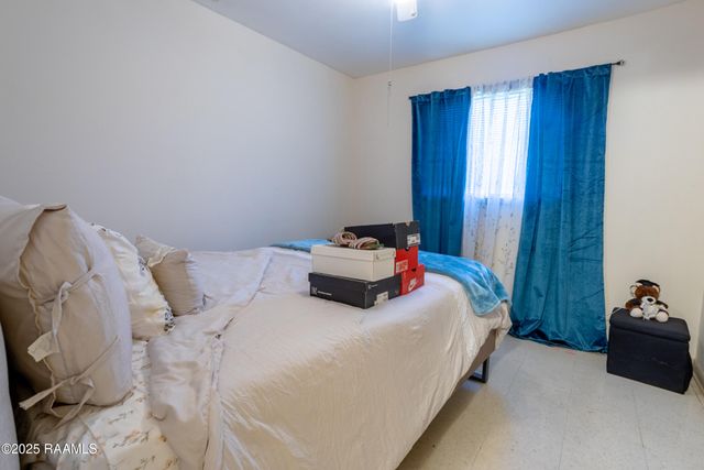 121 Bradford Drive, Carencro, LA 70520