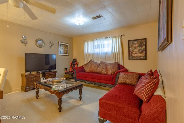 121 Bradford Drive, Carencro, LA 70520