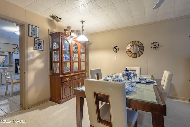 121 Bradford Drive, Carencro, LA 70520