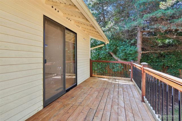 4632 SW 74th St, Mukilteo, WA 98275