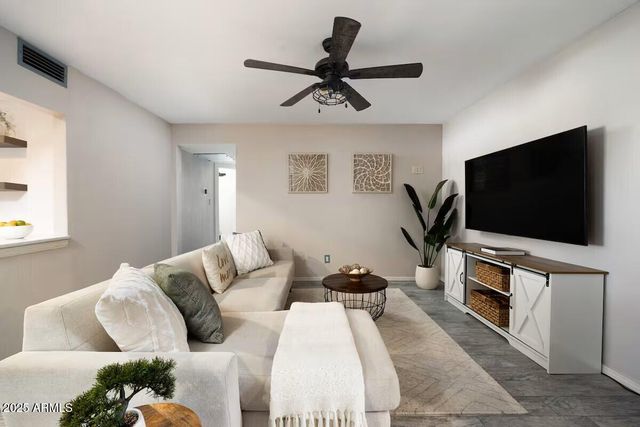 922 W Monte Avenue, Mesa, AZ 85210