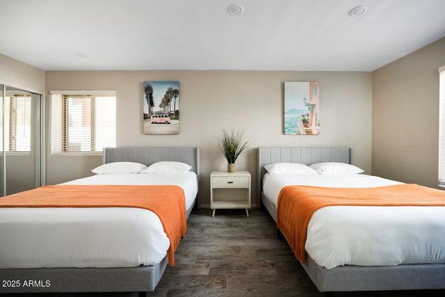 922 W Monte Avenue, Mesa, AZ 85210