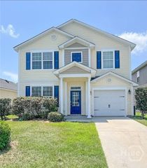 221 Chapel Lake S, Savannah, GA 31419