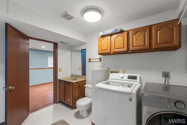 922 Ampere Place, Lake St Louis, MO 63367