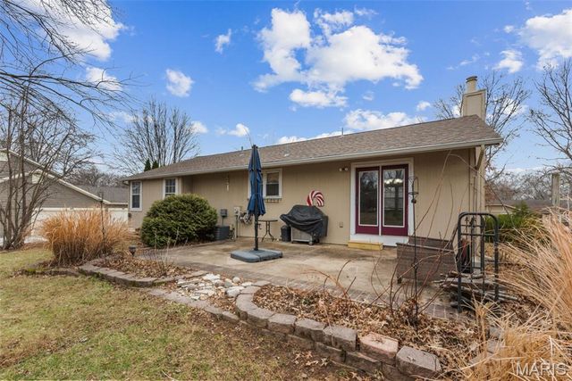 922 Ampere Place, Lake St Louis, MO 63367