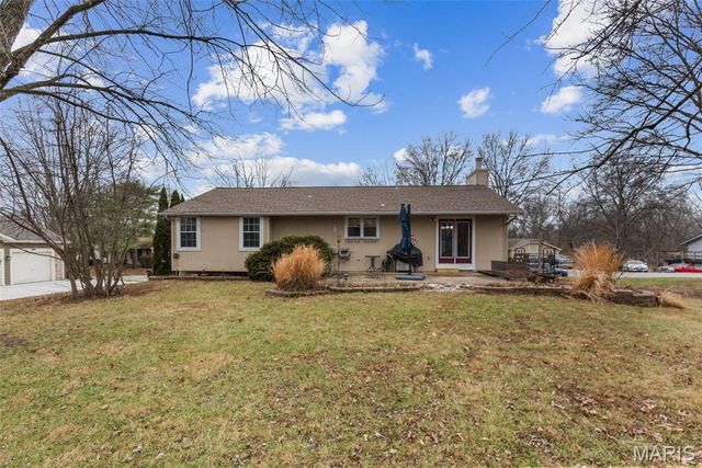 922 Ampere Place, Lake St Louis, MO 63367