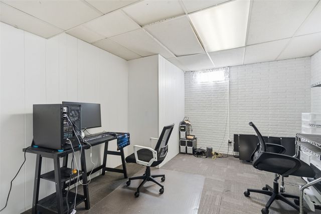 2475 26th Avenue, Marion, IA 52302