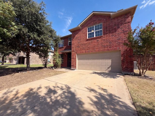 3933 Grizzly Hills Circle, Fort Worth, TX 76244