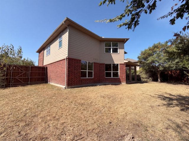 3933 Grizzly Hills Circle, Fort Worth, TX 76244