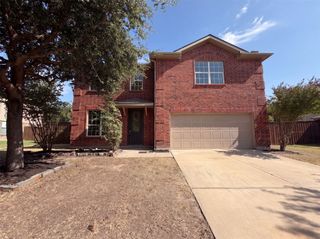 3933 Grizzly Hills Circle, Fort Worth, TX 76244