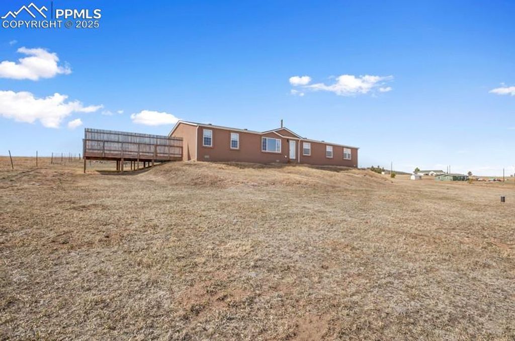338 Doublet Lane, Divide, CO 80814